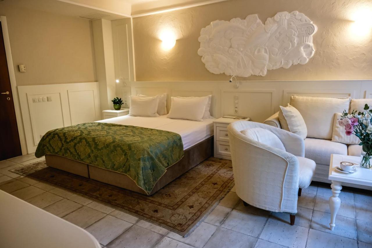 אודסה Hotel Otrada מראה חיצוני תמונה
